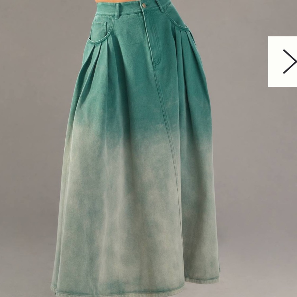Mare Mare x Anthropologie Pleated Ombré Denim Skirt